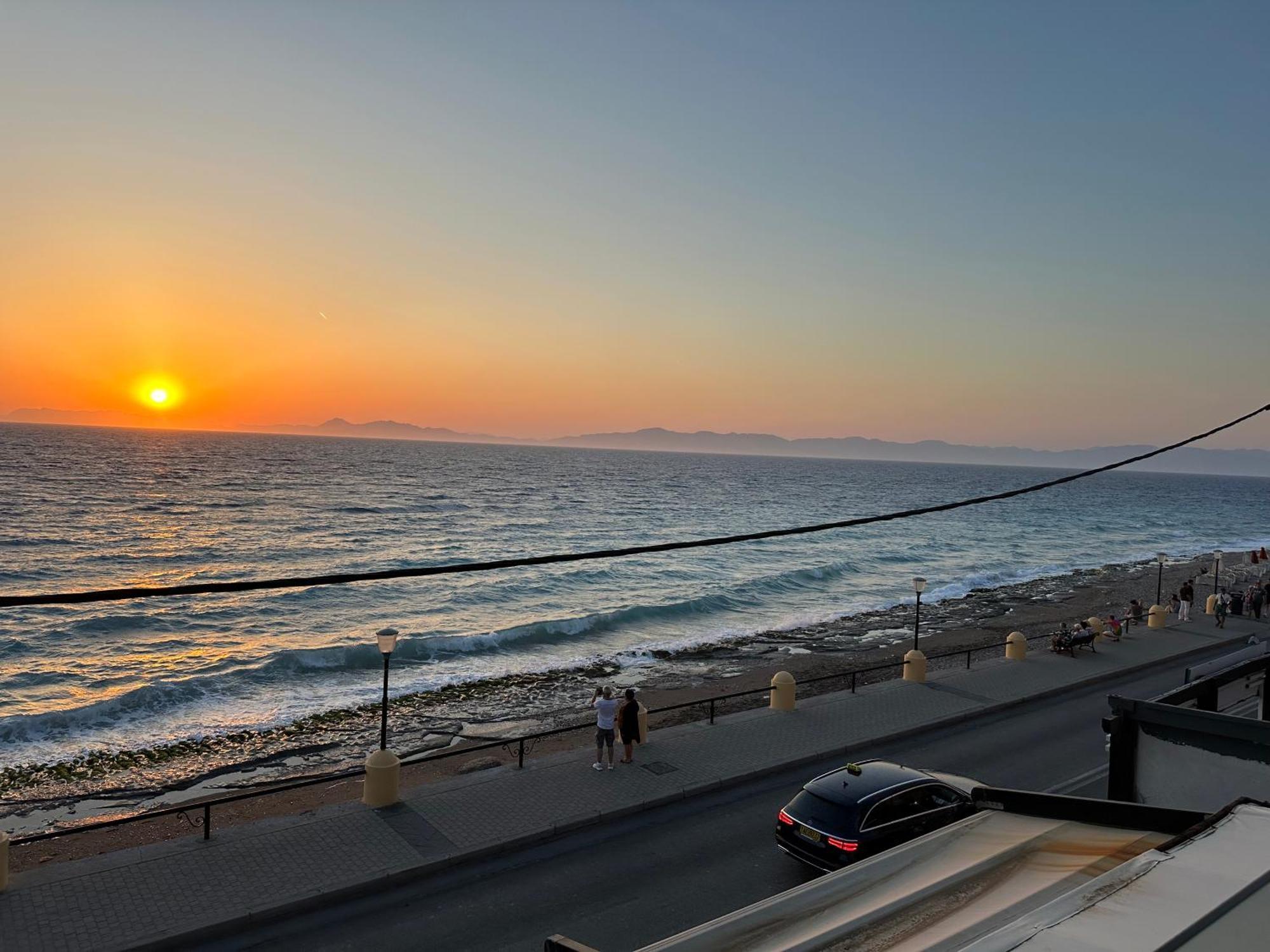 Melita Downtown Seaview Apartment Rhodes City Luaran gambar